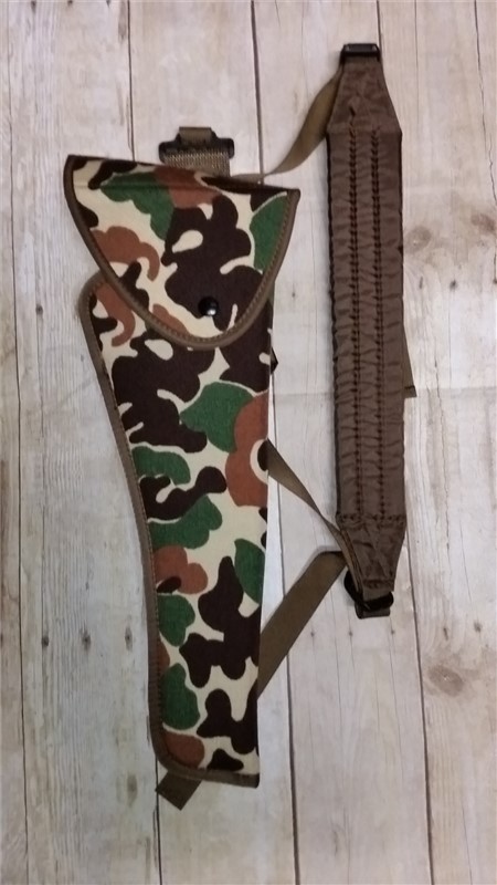 Uncle Mike s LH Bandolier Camo Holster 3.5" 6" med 9mm auto  9205-2 Beretta 92 